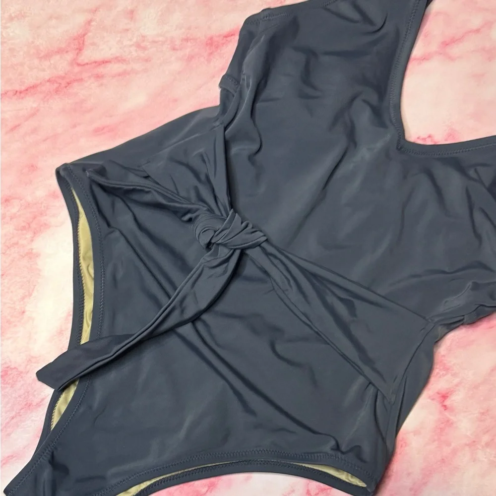 Shade & Shore Navy One Piece Swimsuit Small Tummy Control Cutout Beachwear Chic